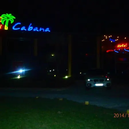 Cabana & Relax Bar Hotel