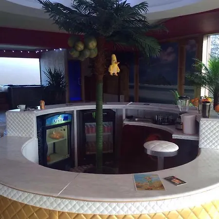 Cabana & Relax Bar Hotel 3*