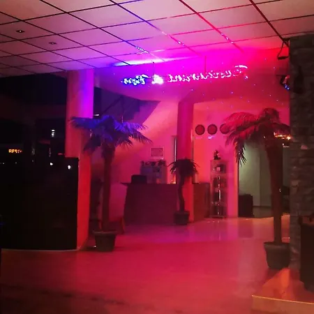 Cabana & Relax Bar 3*